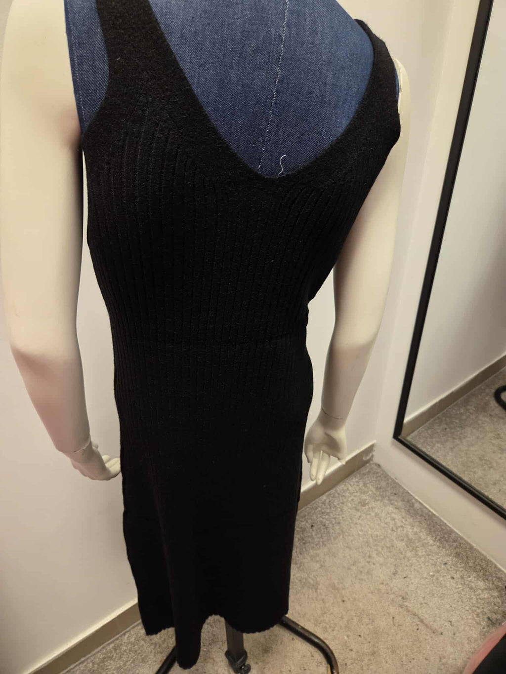 Damski Komplet Dzianinowy Sukienka i Sweter